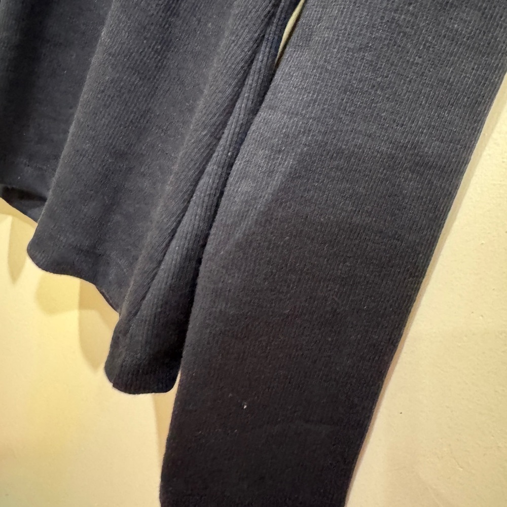 Black Long Sleeve Turtleneck Top - Picture 9 of 12
